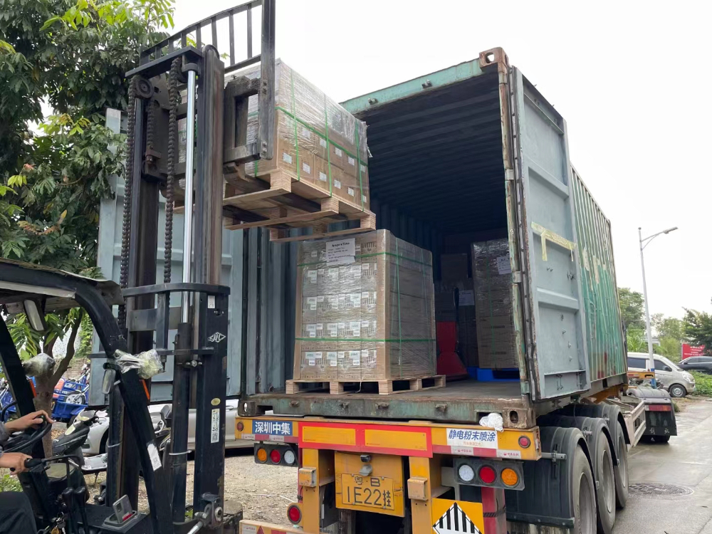 中泰卡車陸運運輸解決方案